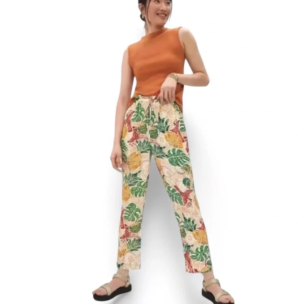 FARM Rio Anthropologie Mosaic Tapered Pants Green Tropical Size Small - Picture 2 of 13